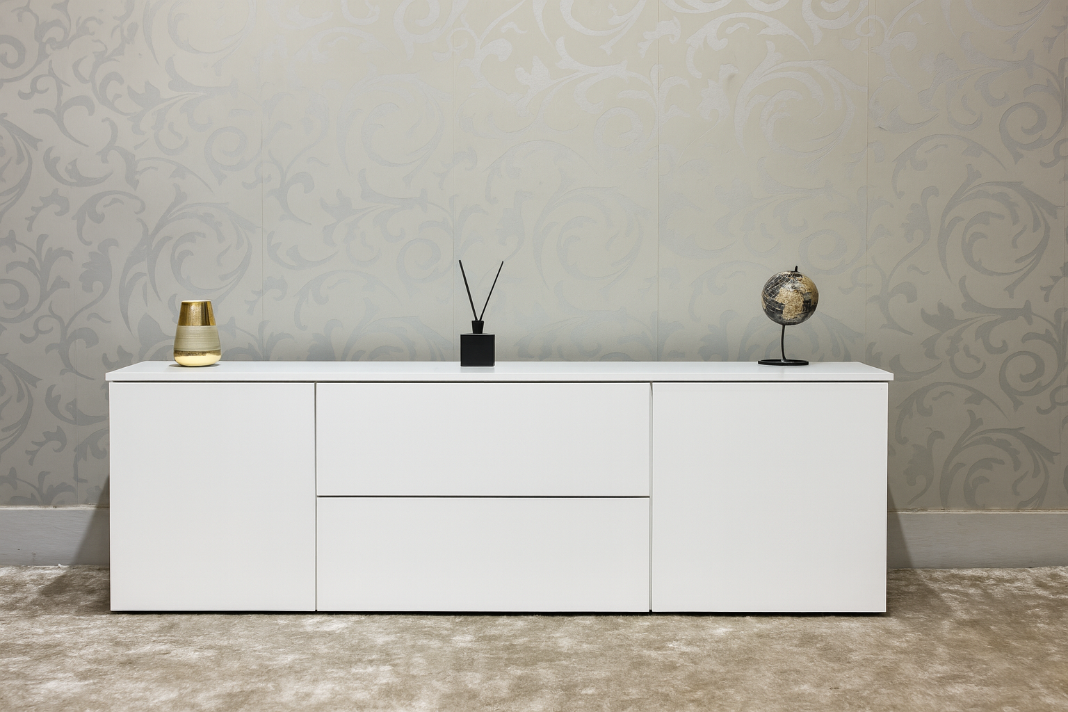 Nokukhanya Modern High-Gloss TV Stand