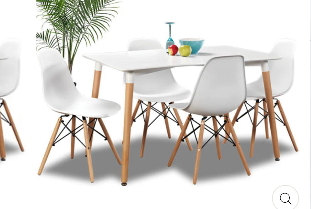 Apollo dining suite
