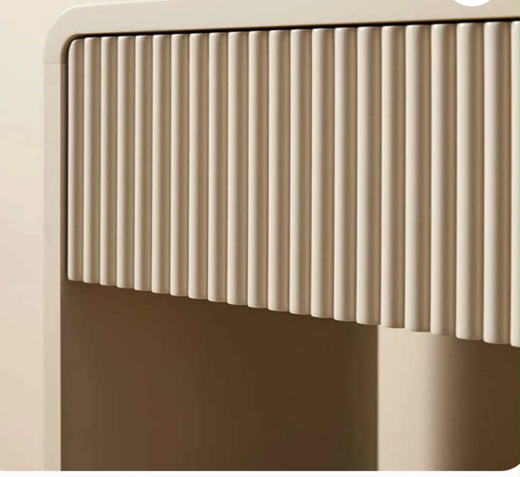 The Oryn console table