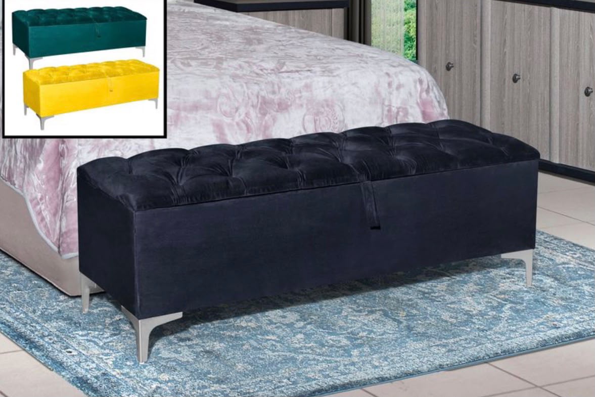 Chesterfield ottoman with storage